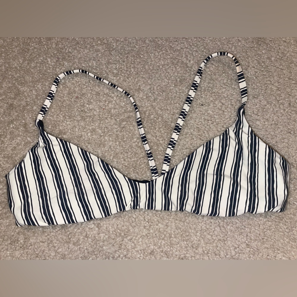 Billabong bikini top